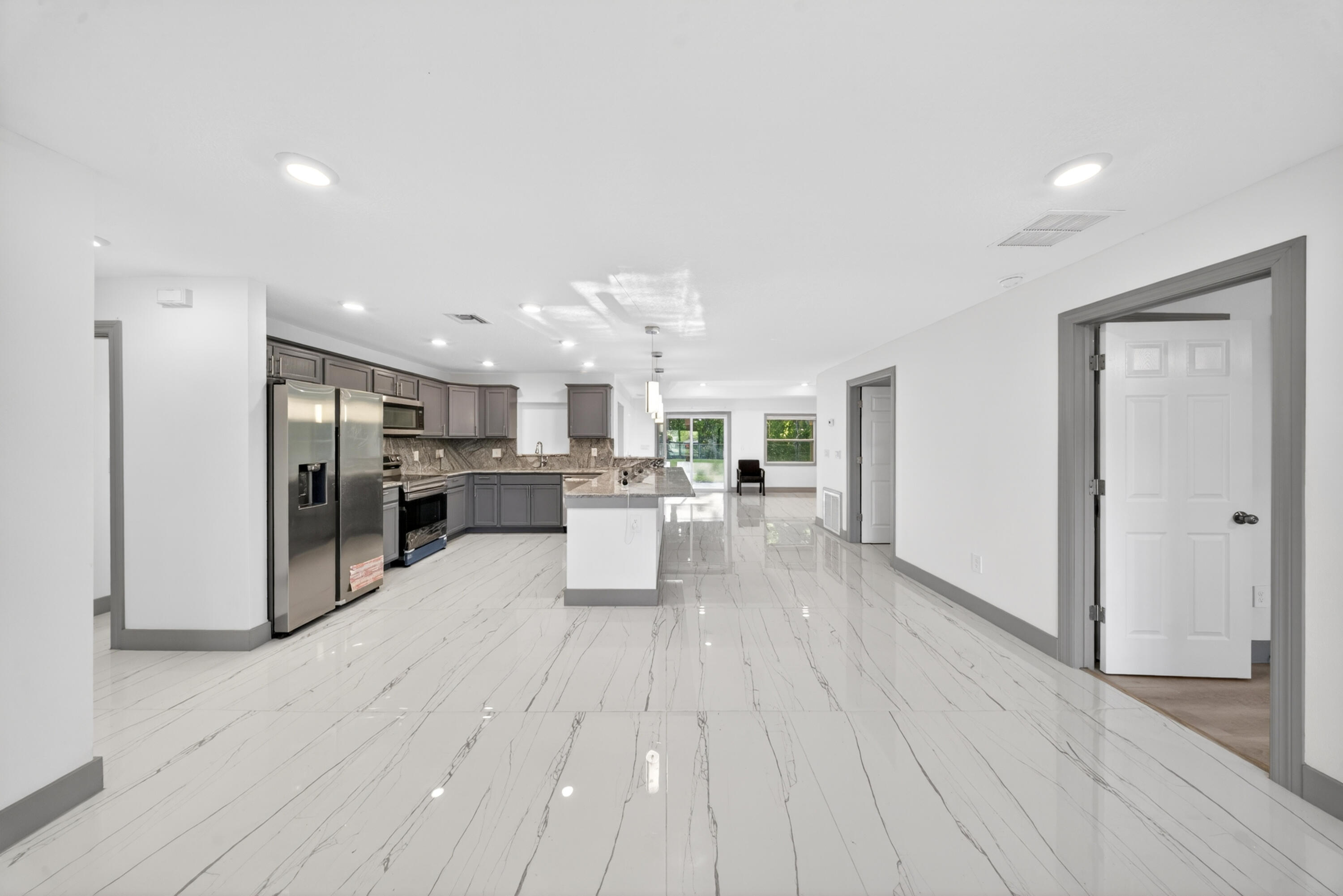 CORSO COURTS - Residential