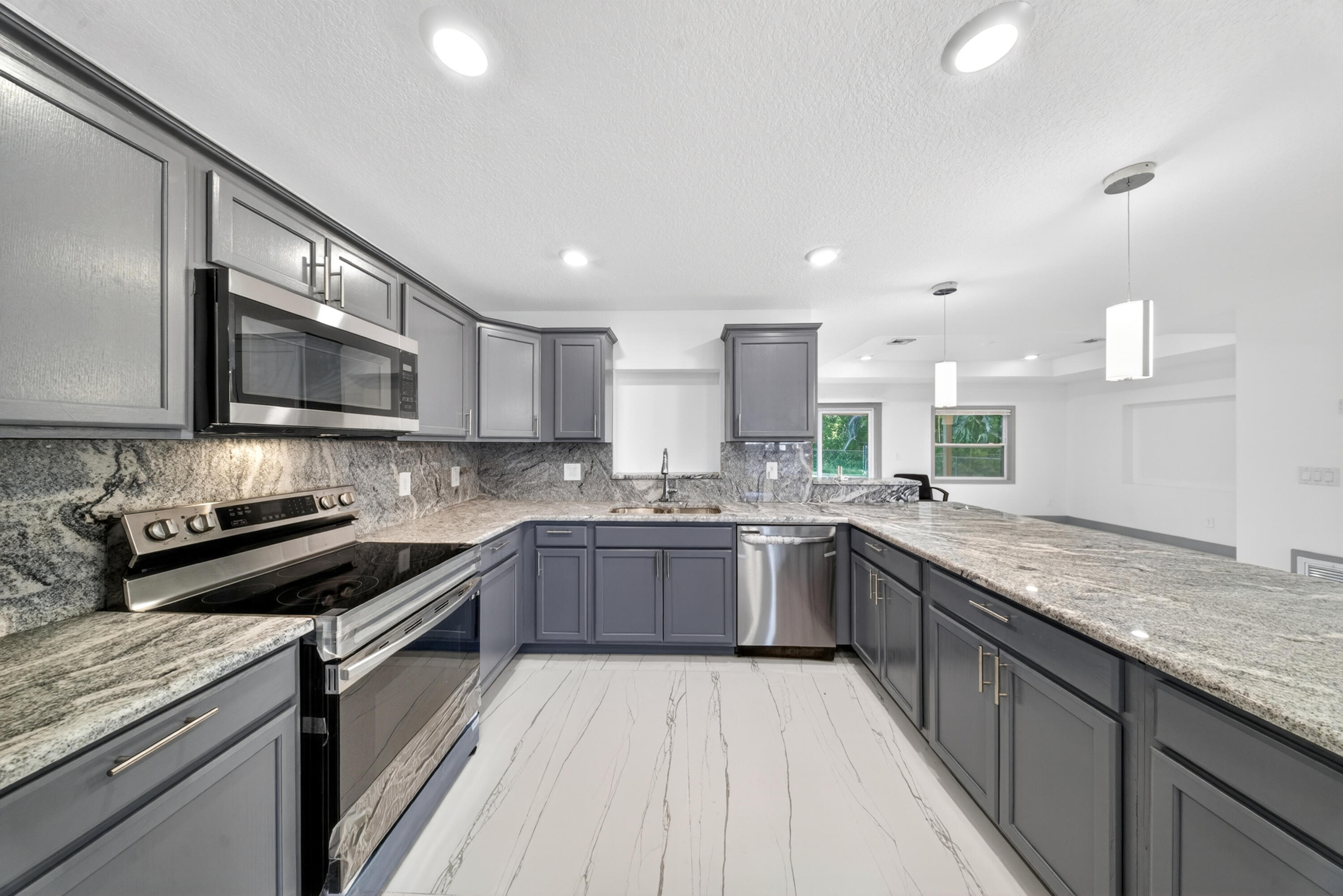 CORSO COURTS - Residential