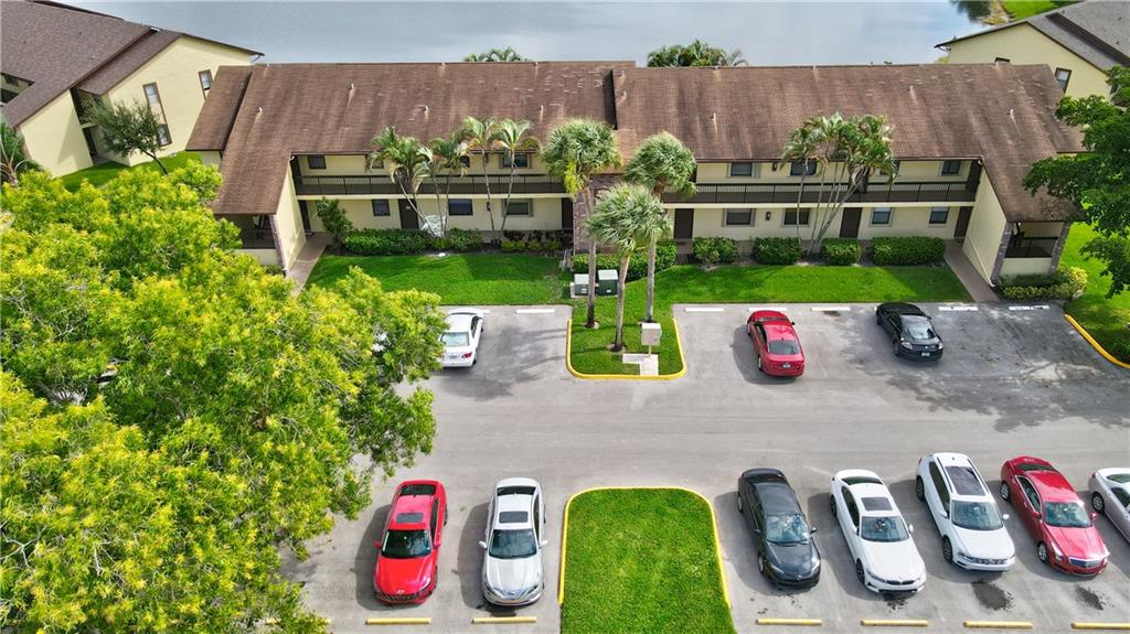 Winding Lakes - Residential