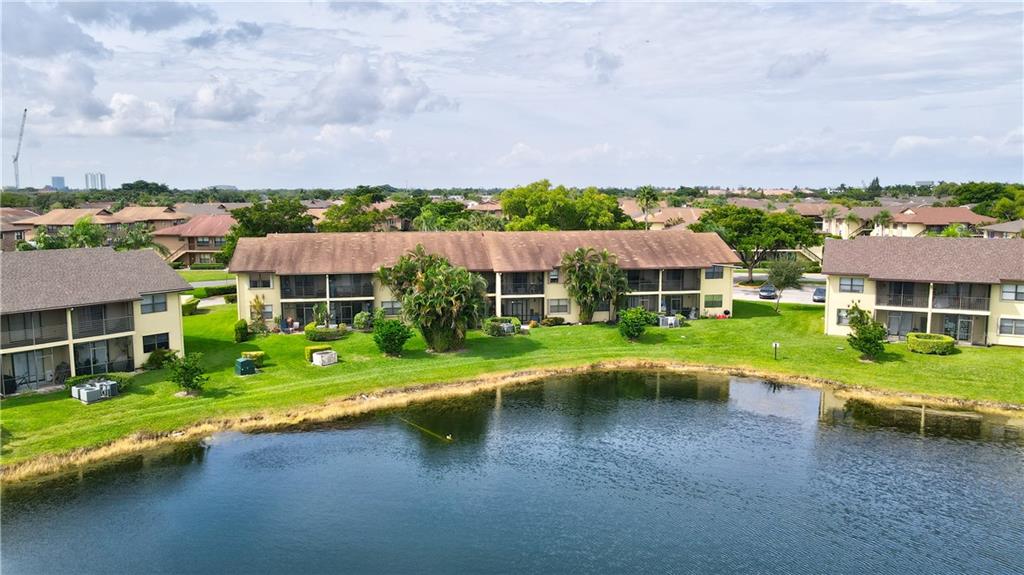 Winding Lakes - Residential