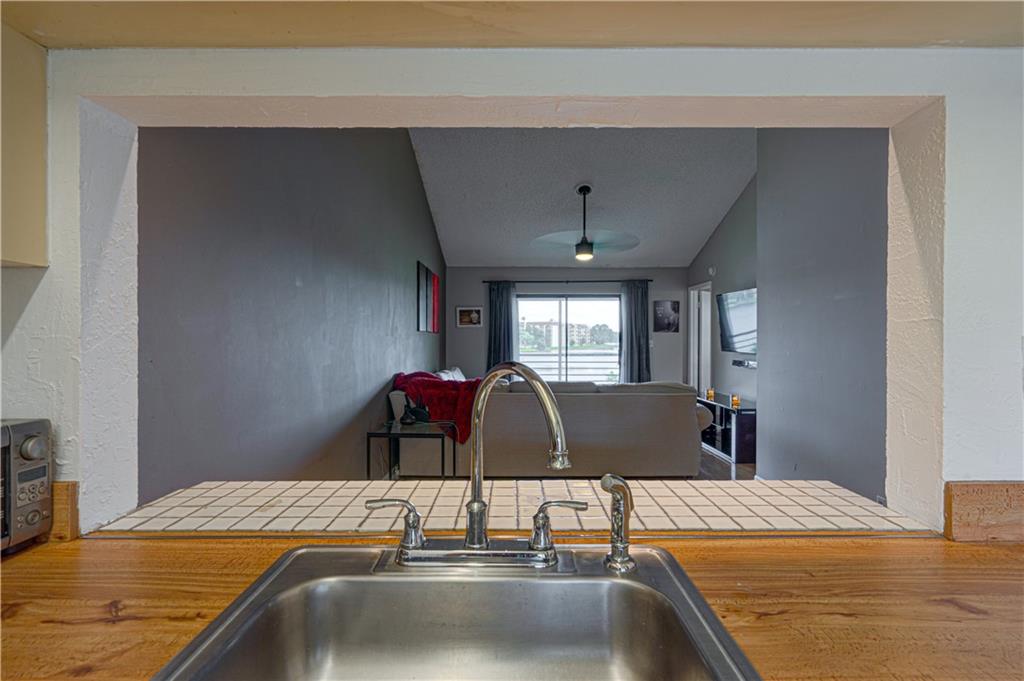 Winding Lakes - Residential