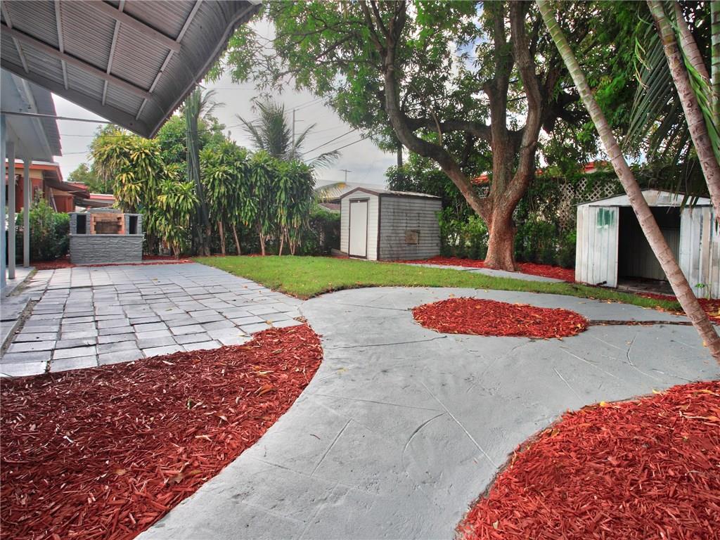 North Andrews Gardens 30- - Residential