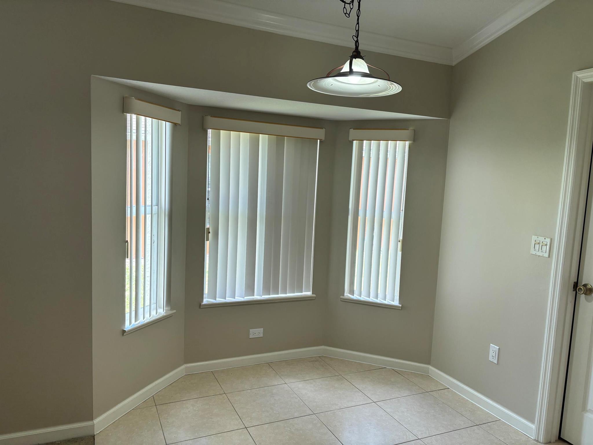 PORT ST LUCIE SECTION 33 - Residential Lease