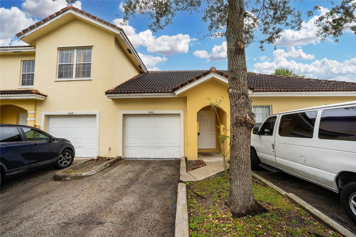 1241 NW 27th Avenue