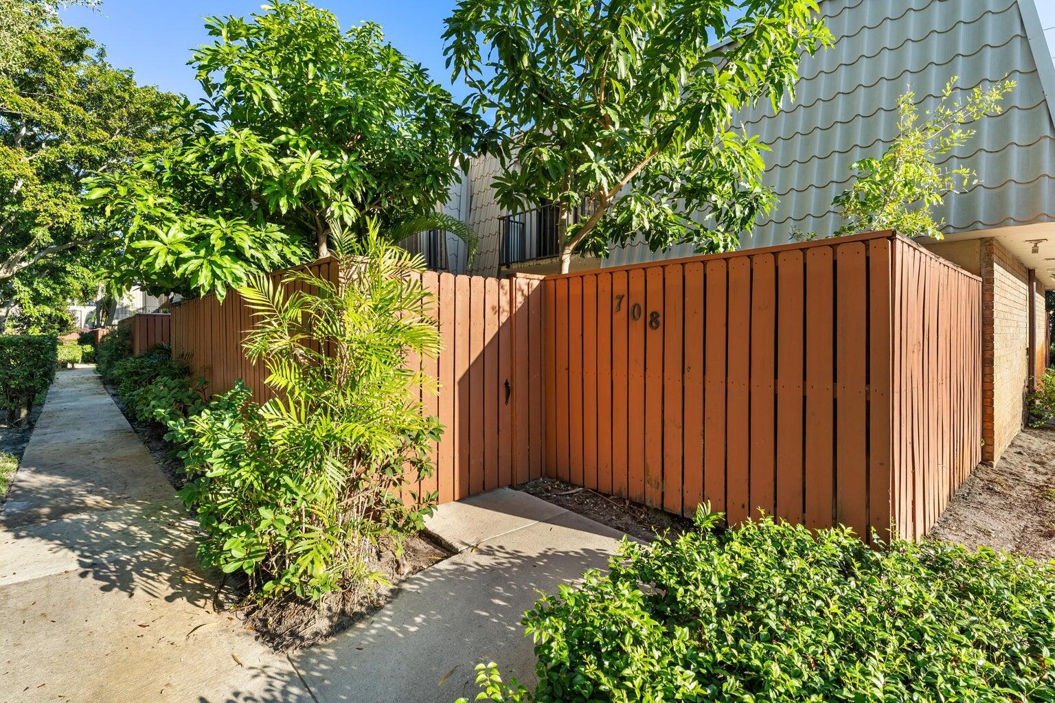 EMBASSY PARK CONDO - Residential