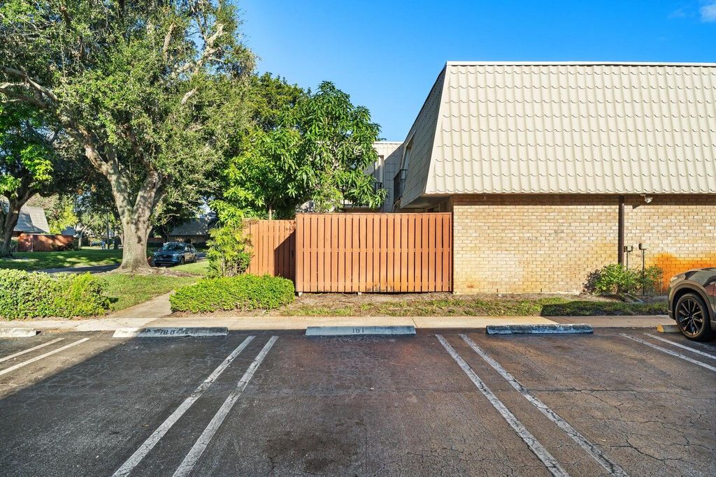 Photo of 1700 Embassy Drive #708, West Palm Beach, FL 33401 (MLS # R11165521)