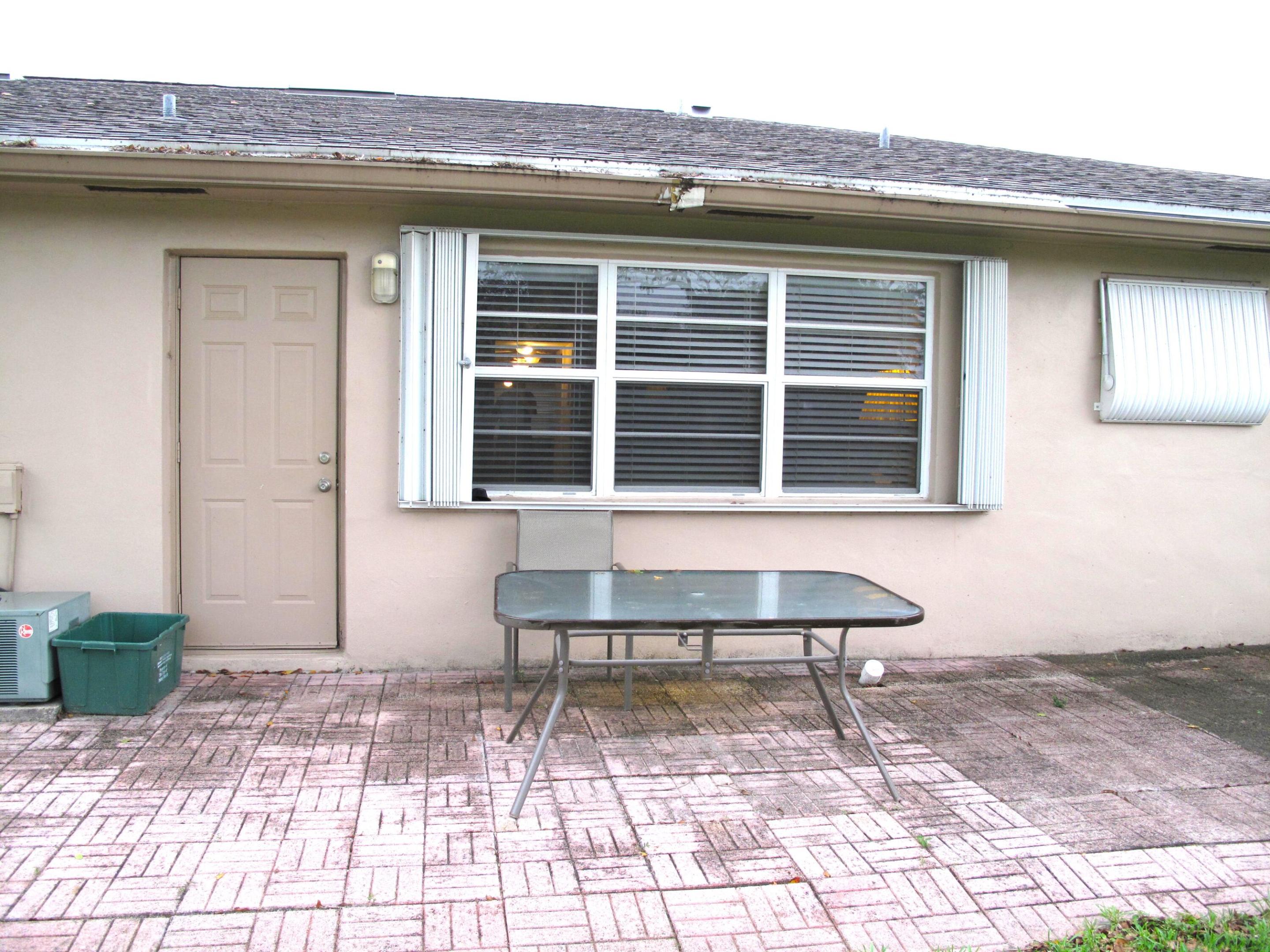 HIGH POINT OF DELRAY SEC 6 CONDO - Residential