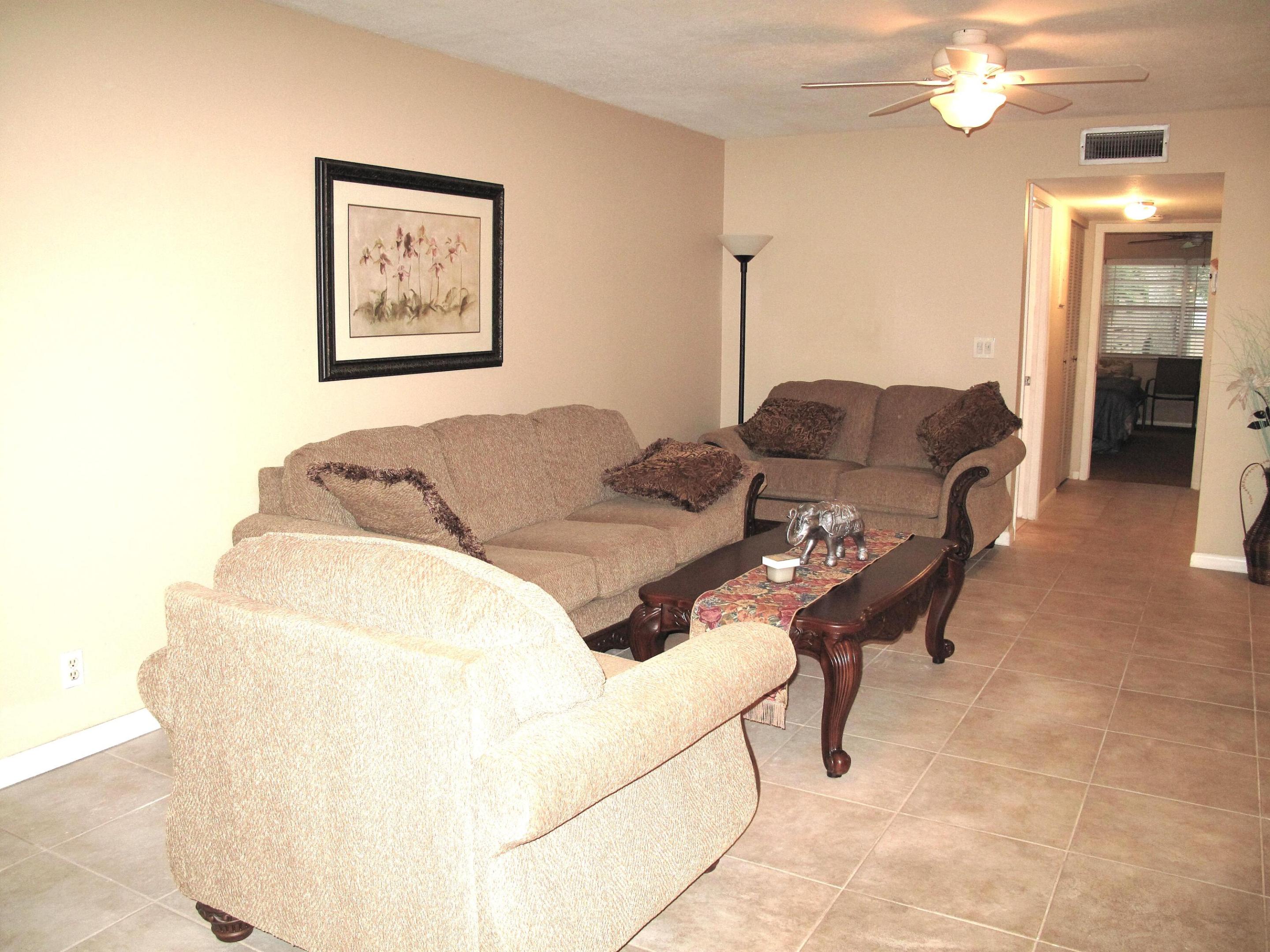 HIGH POINT OF DELRAY SEC 6 CONDO - Residential