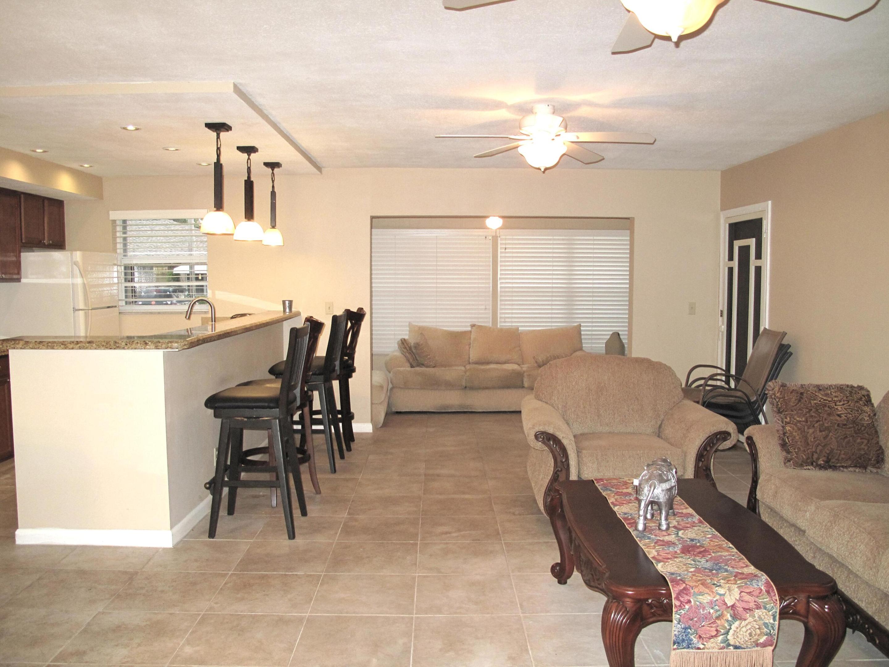 HIGH POINT OF DELRAY SEC 6 CONDO - Residential