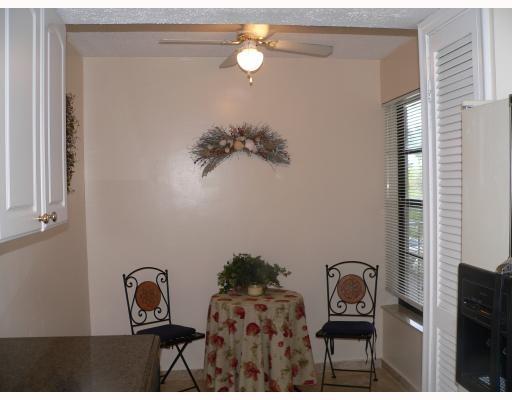 Boca Bayou Condo 01-04 - Residential Lease