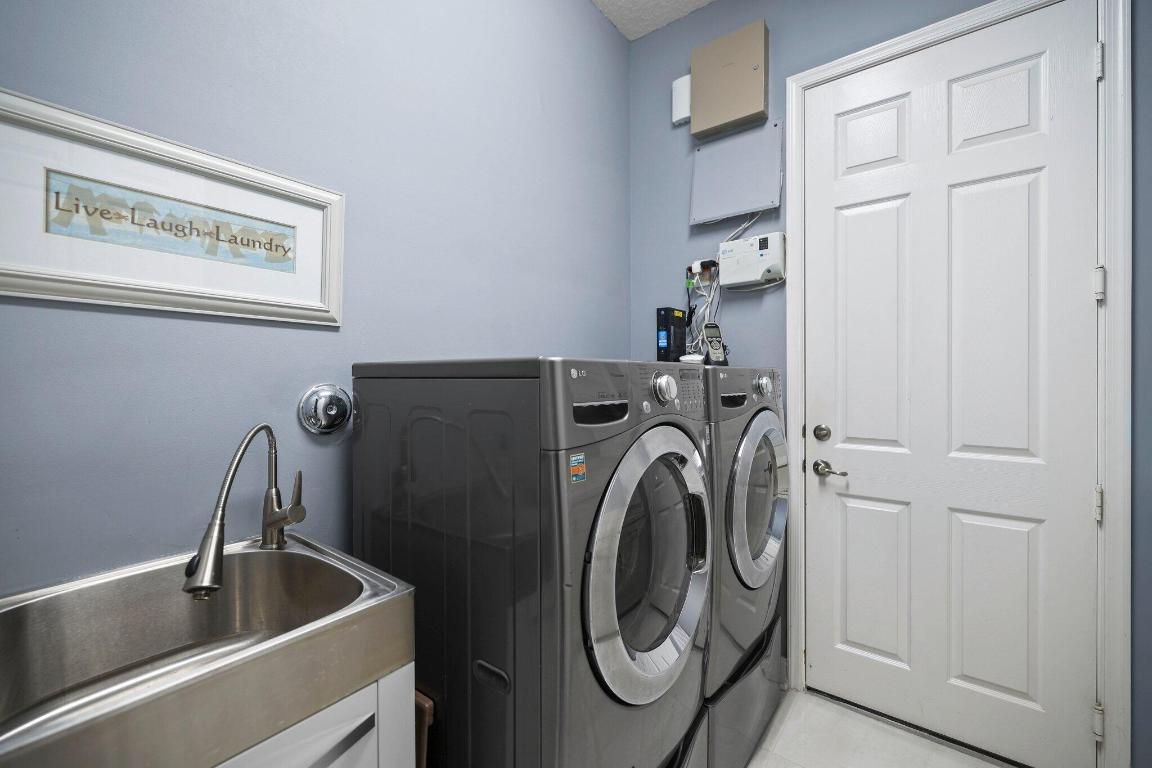 TRAILS AT CANYON 3 - Residential