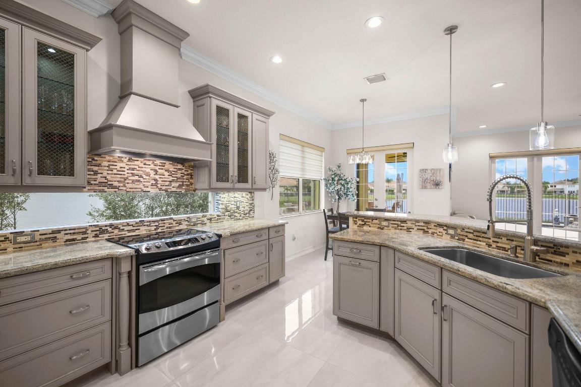 TRAILS AT CANYON 3 - Residential