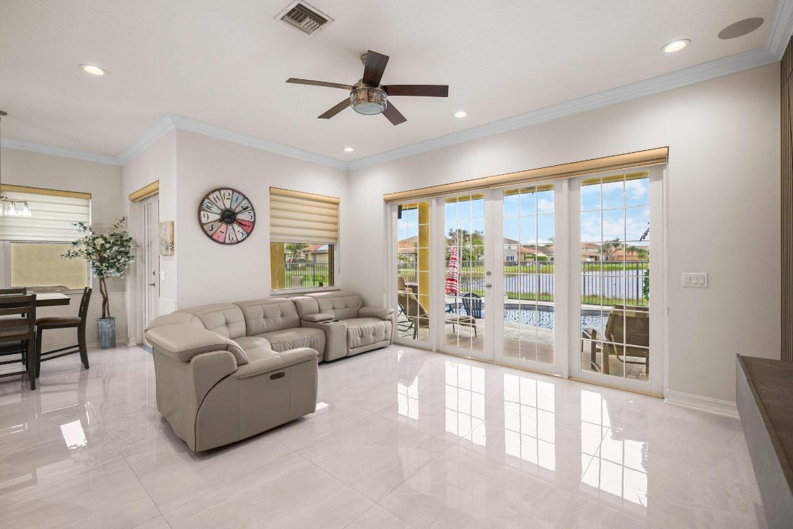 TRAILS AT CANYON 3 - Residential