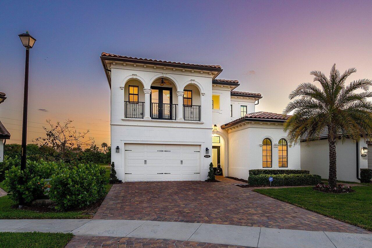 View Boynton Beach, FL 33472 house