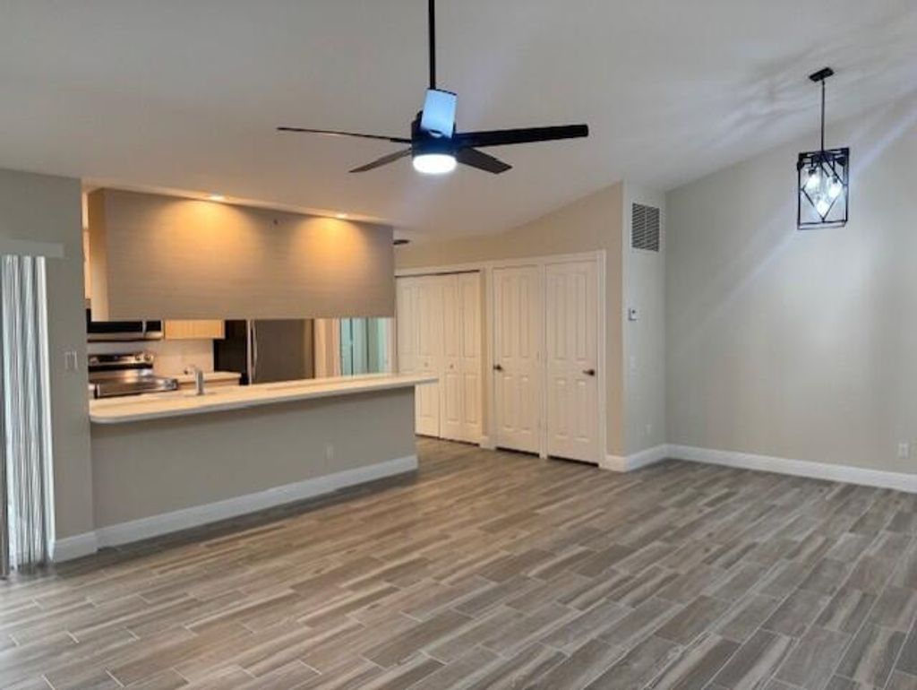 Photo of 7901 Chapman Oak Court, Palm Beach Gardens, FL 33410 (MLS # R11168427)