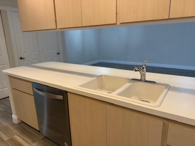 OAKS-SUNTERRACE 3 - Residential Lease