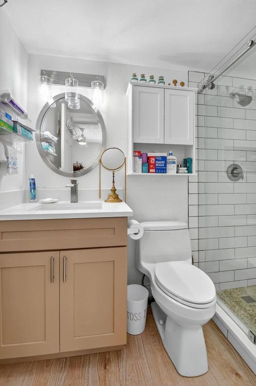 LANDS OF THE PRESIDENT CONDO 8 - Residential