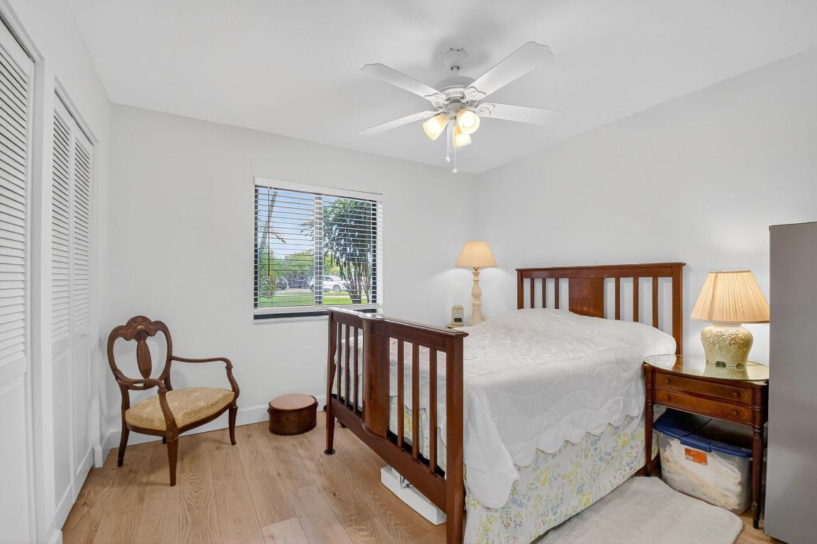 LANDS OF THE PRESIDENT CONDO 8 - Residential