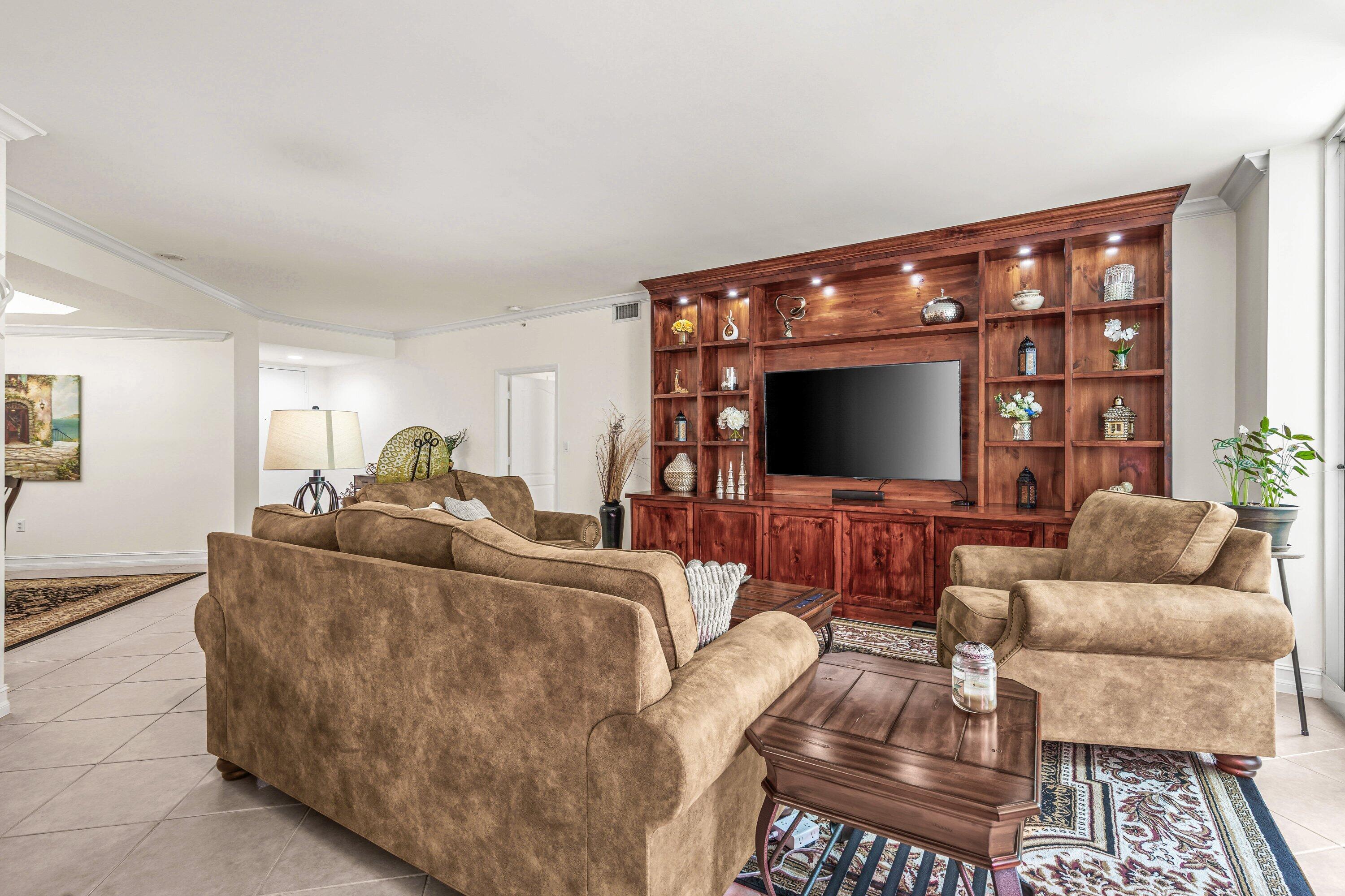 500 SE Mizner Boulevard A209