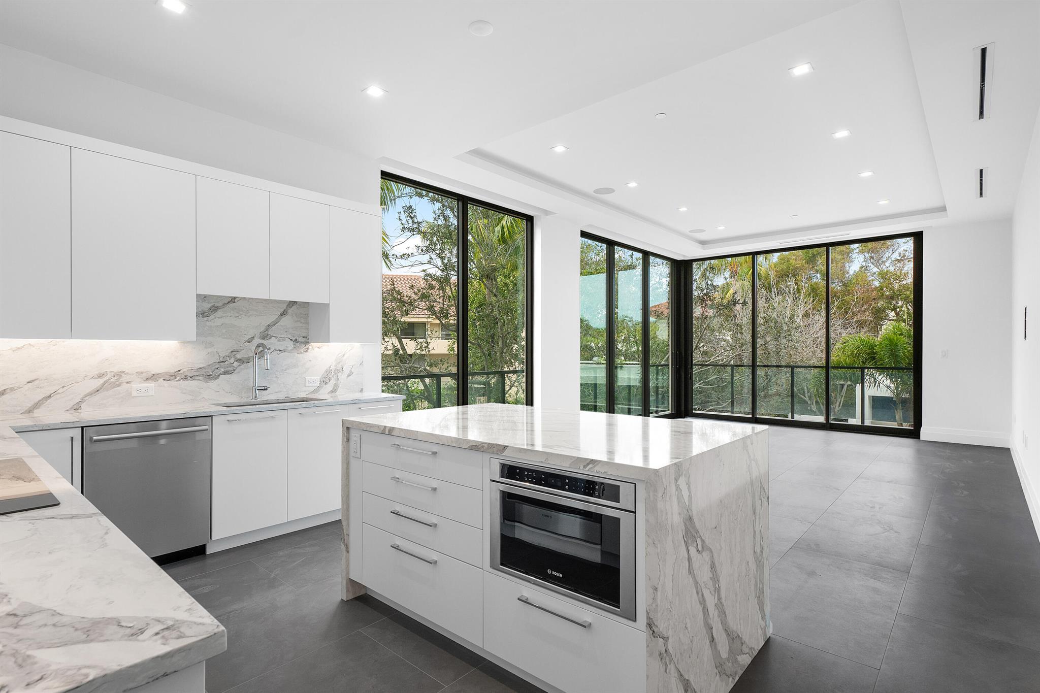 1177 MODERNE - Residential