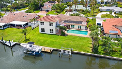 Photo of 8422 SE Royal Street, Hobe Sound, FL 33455 (MLS # B26043665)