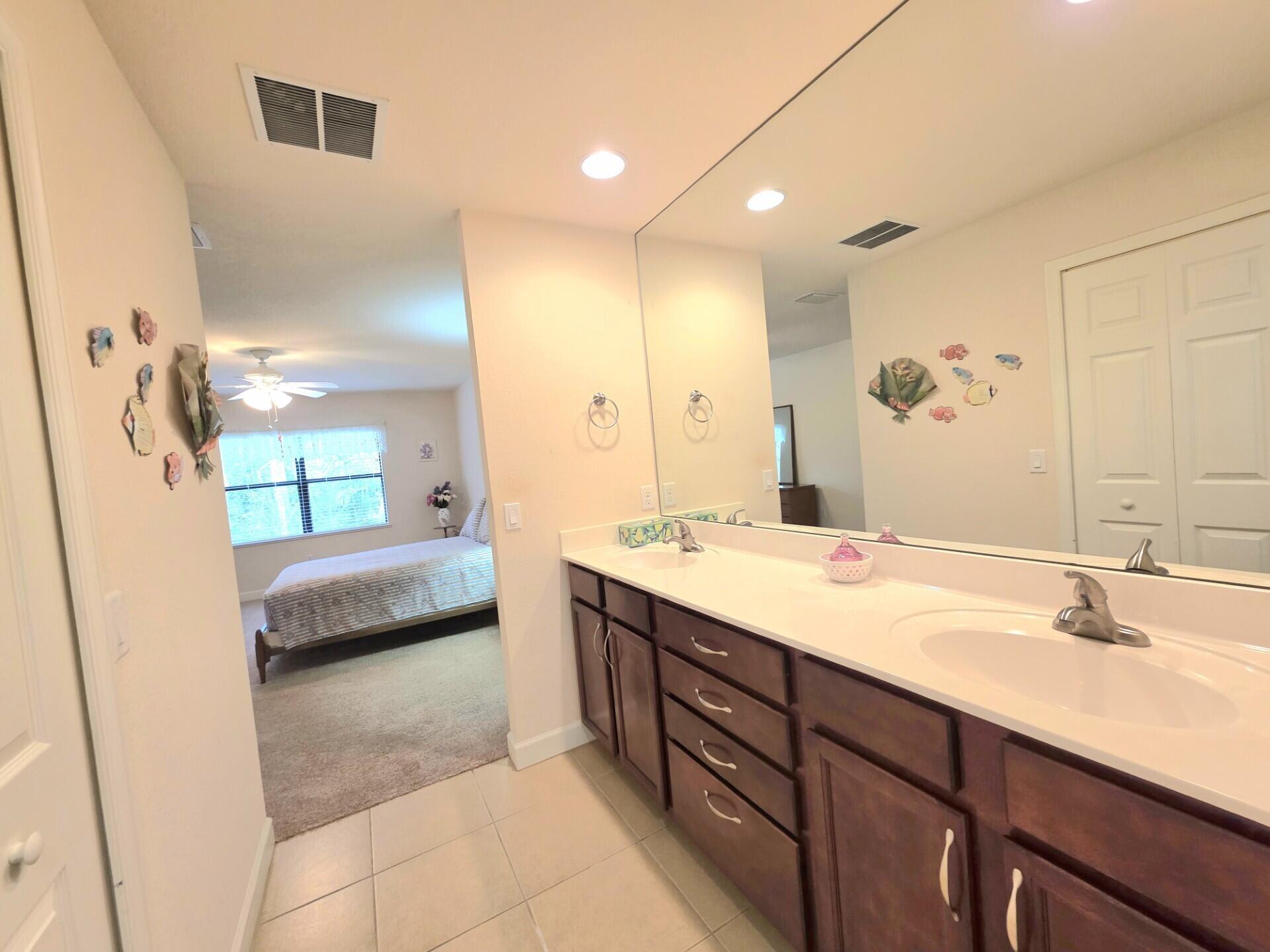 SPANISH LAKES COUNTRY CLUB VILLAGE - Residential