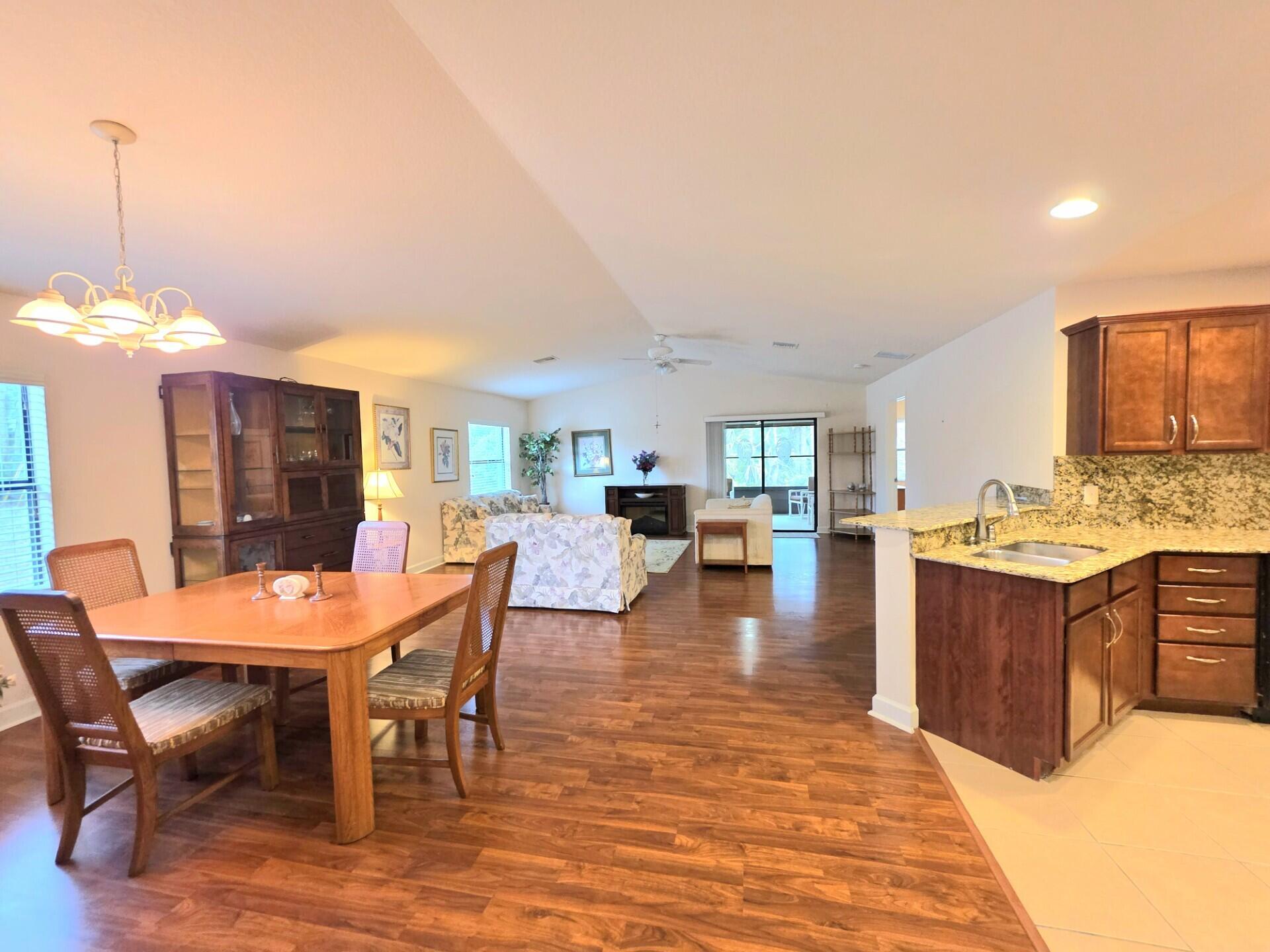 SPANISH LAKES COUNTRY CLUB VILLAGE - Residential