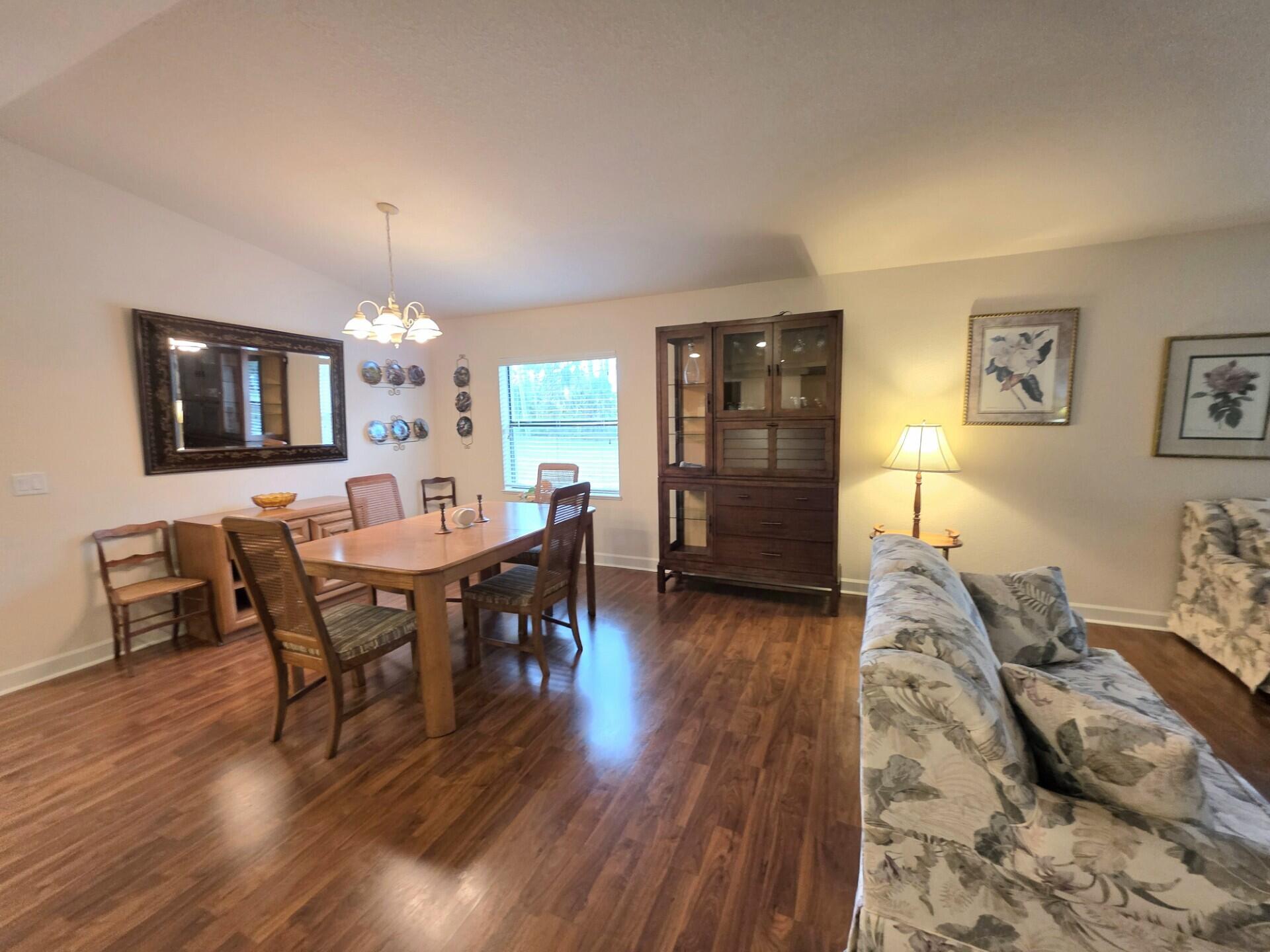 SPANISH LAKES COUNTRY CLUB VILLAGE - Residential