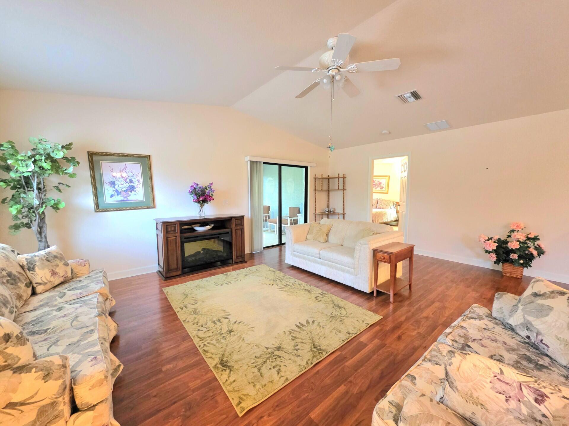 SPANISH LAKES COUNTRY CLUB VILLAGE - Residential