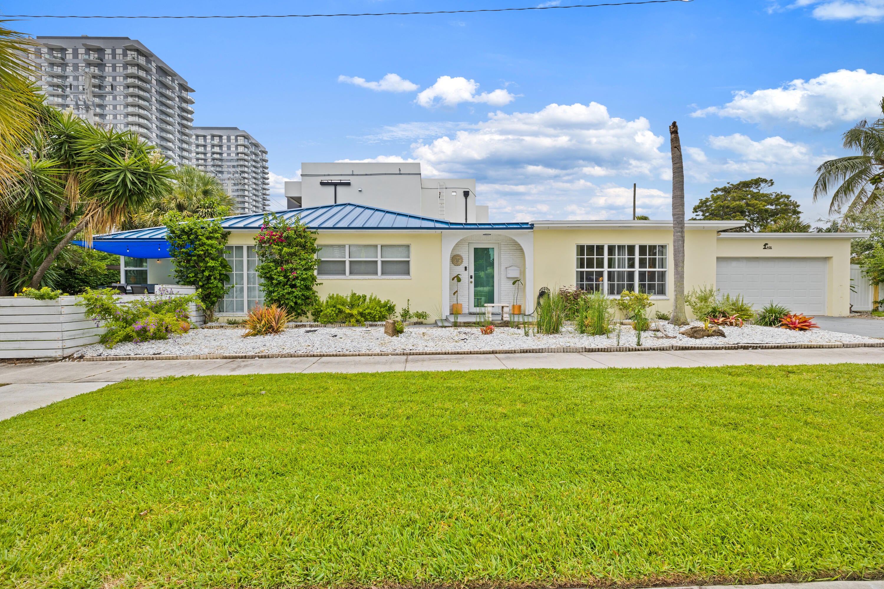 400 45TH Street