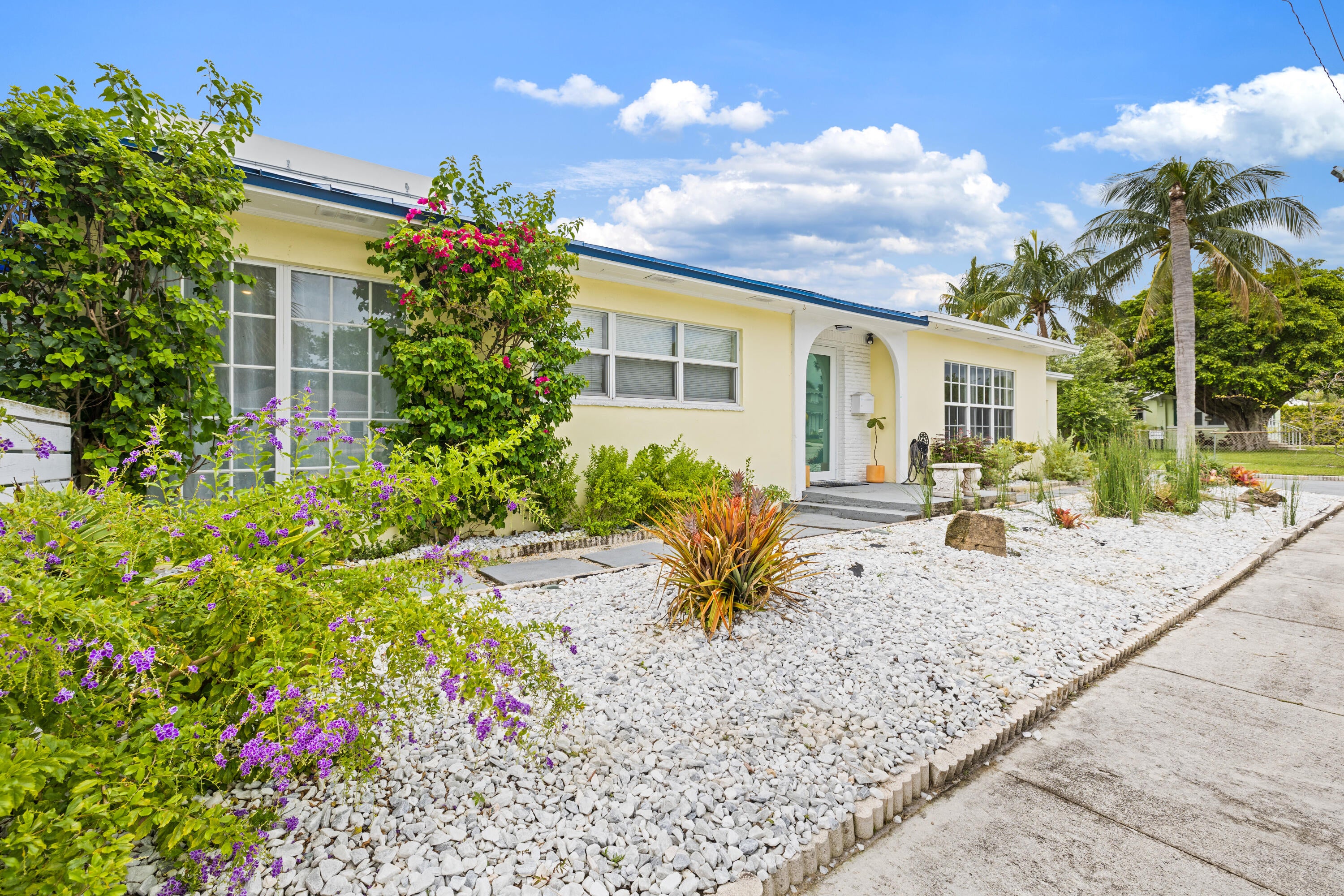 400 45TH Street