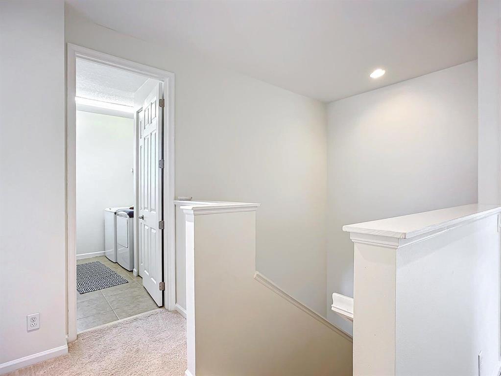 TRADITION - Residential Lease