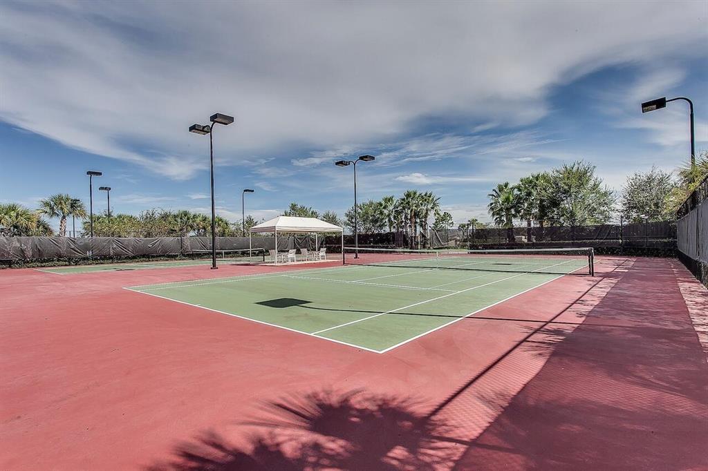 TRADITION - Residential Lease