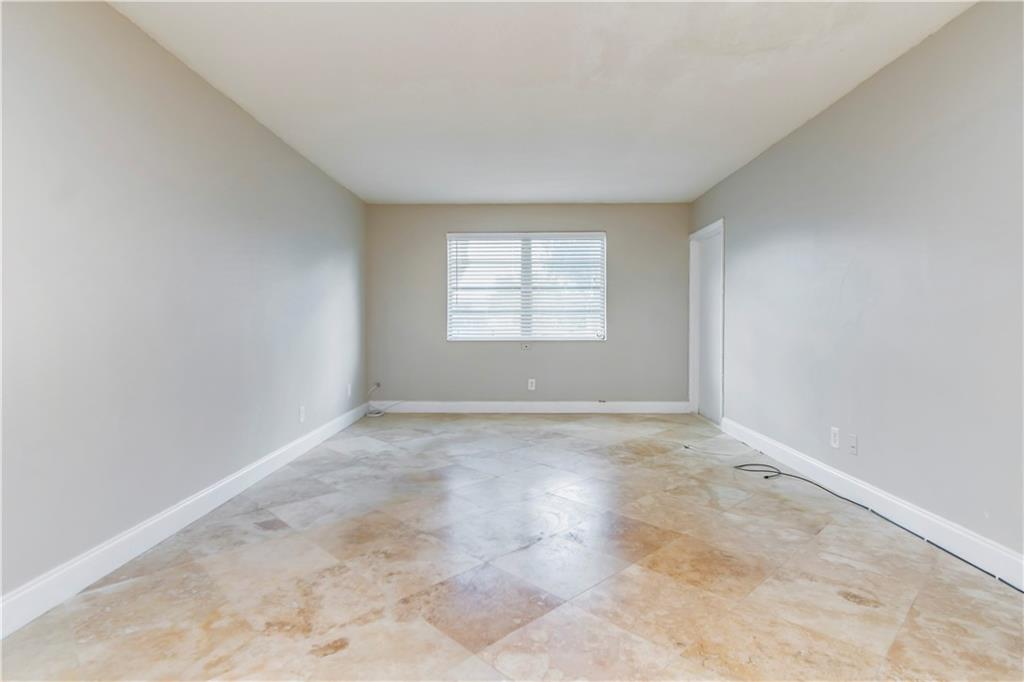 Oak Hills 1 Condo - Residential Lease