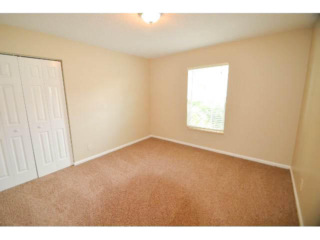 GREENVIEW SHORES 2 OF WELLINGTON - Residential Lease