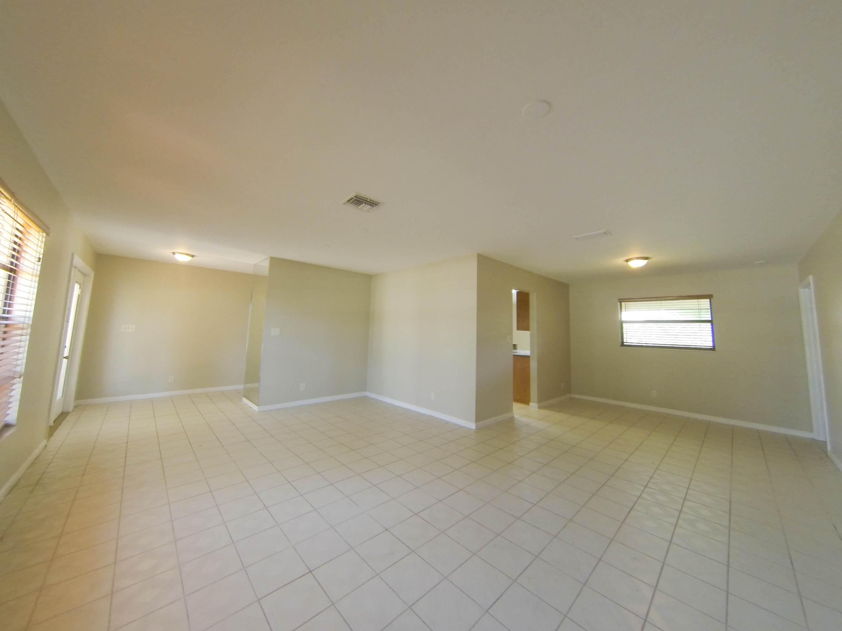 GREENVIEW SHORES 2 OF WELLINGTON - Residential Lease