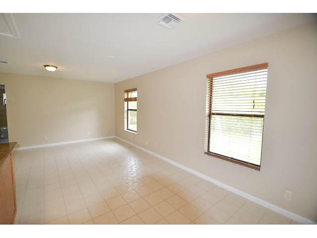 GREENVIEW SHORES 2 OF WELLINGTON - Residential Lease