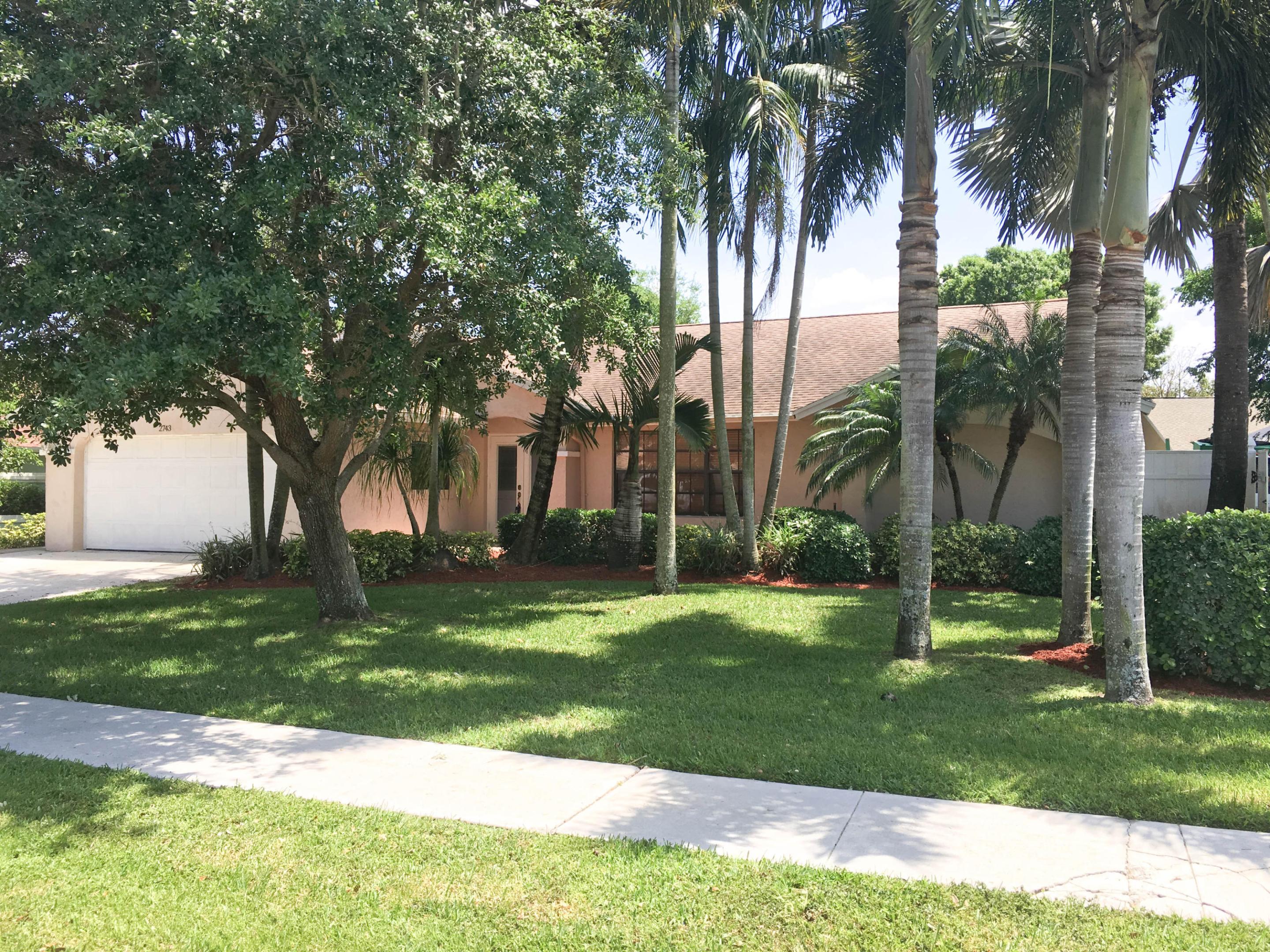 GREENVIEW SHORES 2 OF WELLINGTON - Residential Lease