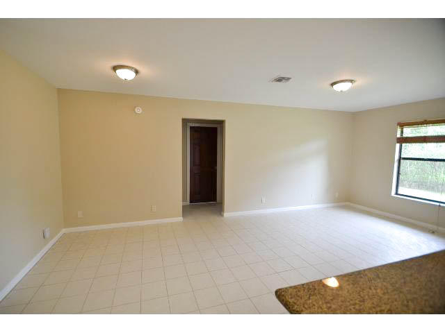 GREENVIEW SHORES 2 OF WELLINGTON - Residential Lease