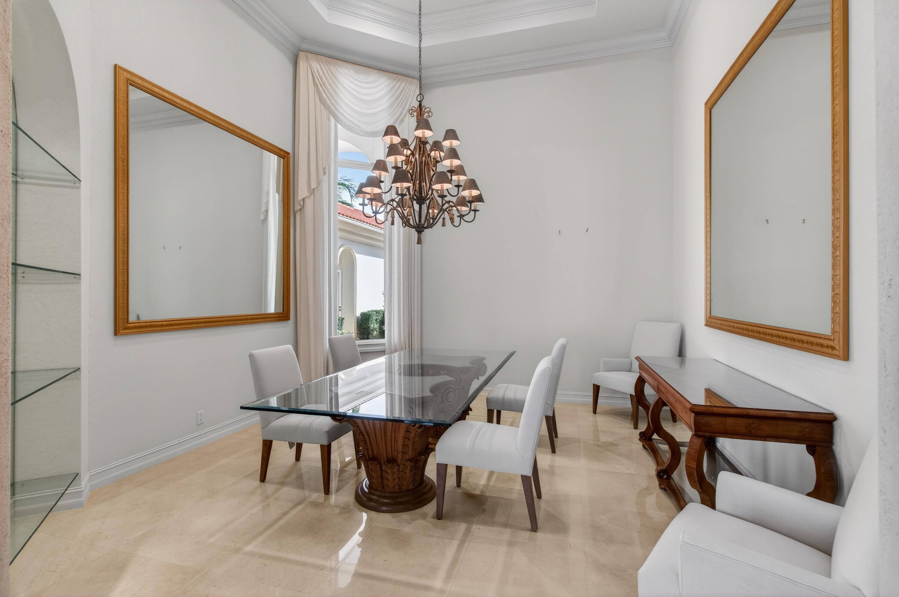 MIZNER LAKE ESTATES - Residential Lease