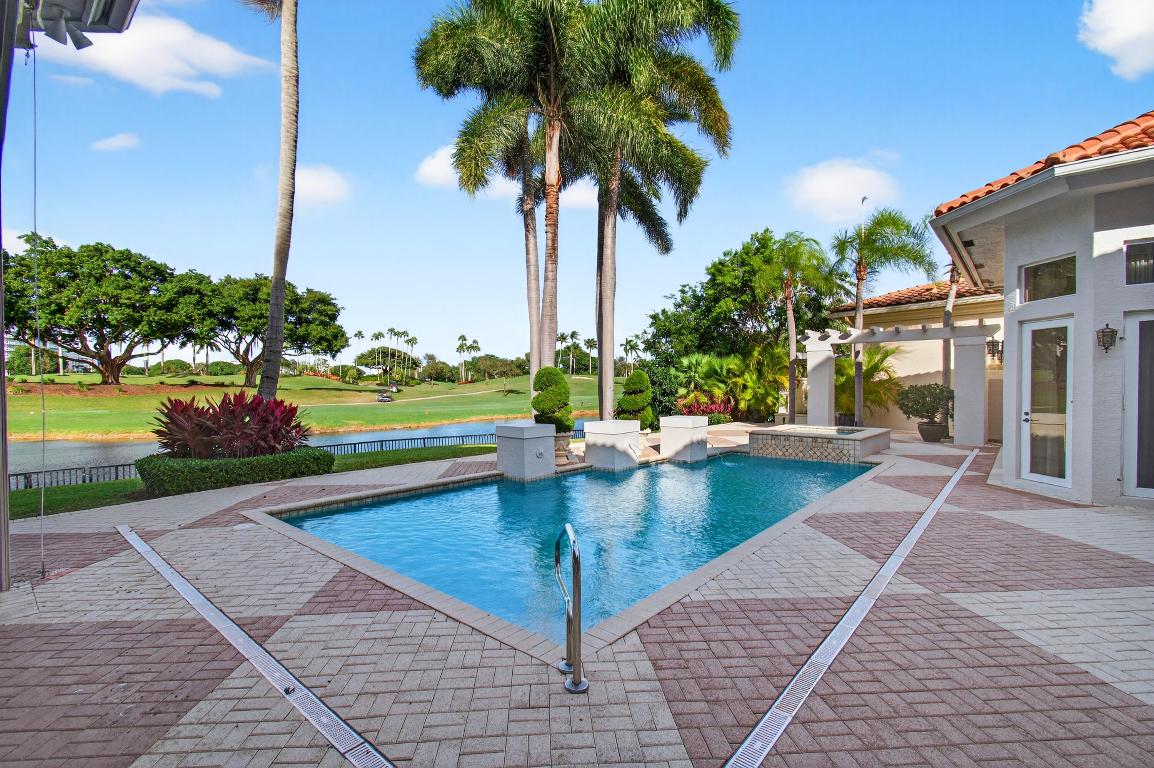 MIZNER LAKE ESTATES - Residential Lease