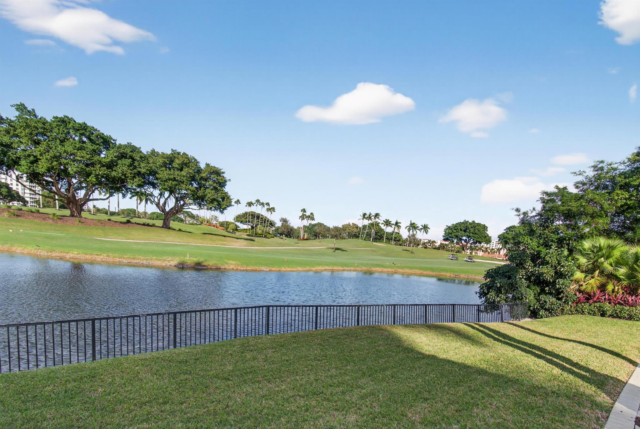 MIZNER LAKE ESTATES - Residential Lease