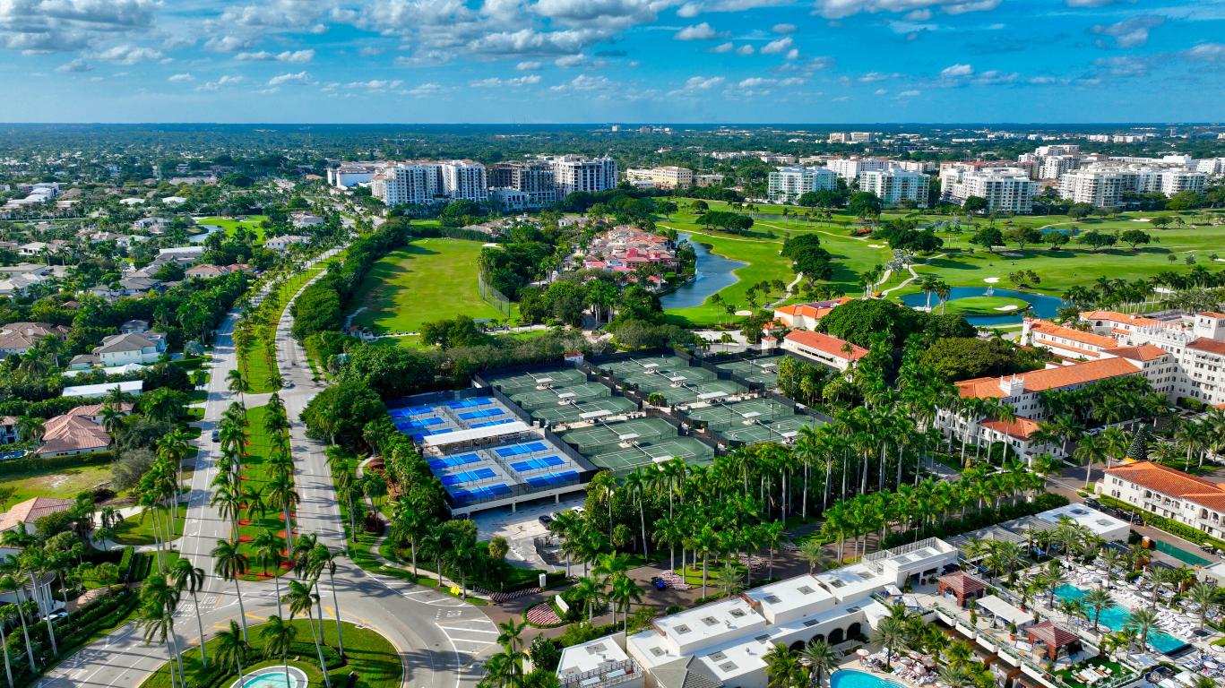 MIZNER LAKE ESTATES - Residential Lease