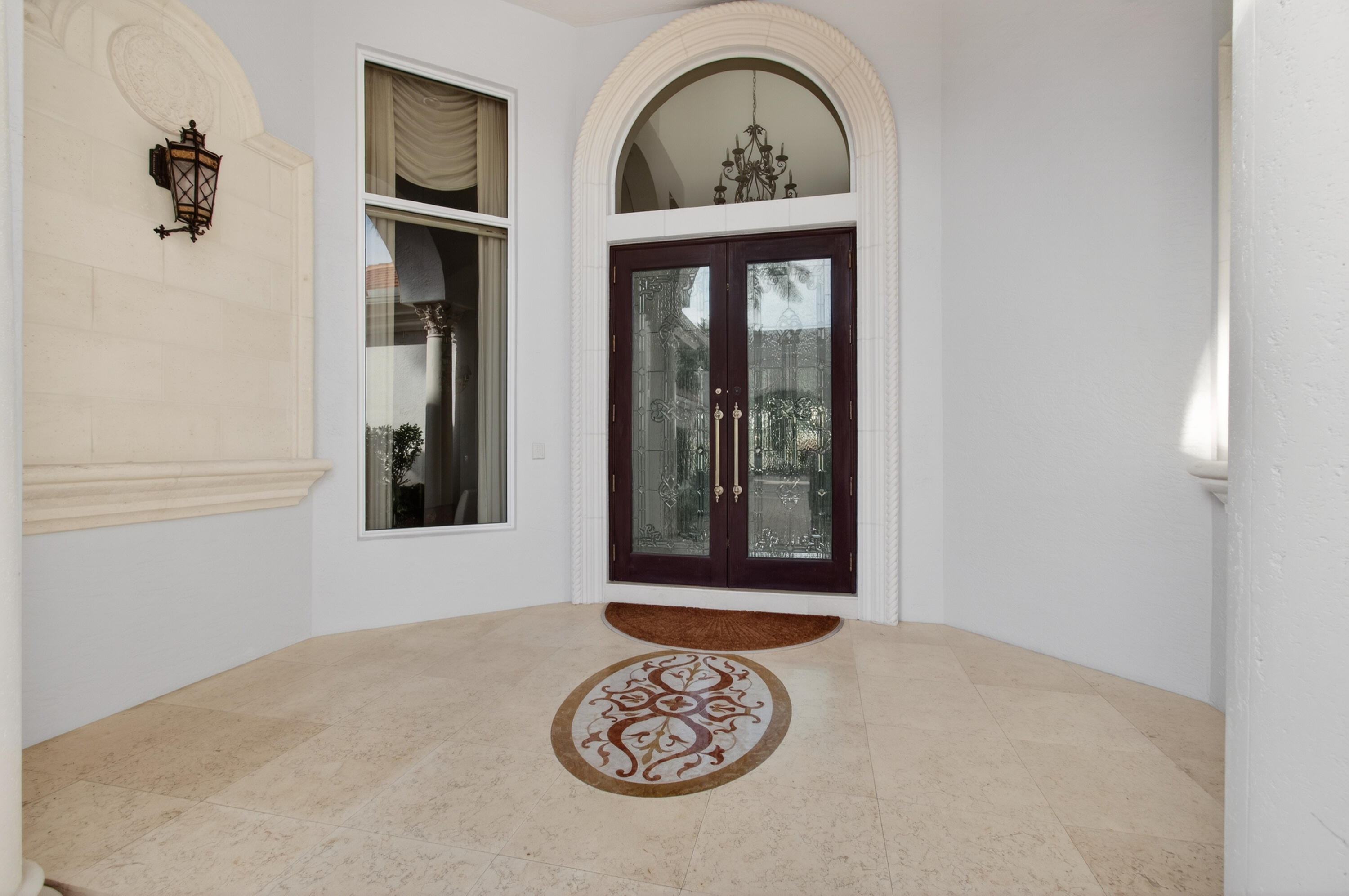 MIZNER LAKE ESTATES - Residential Lease