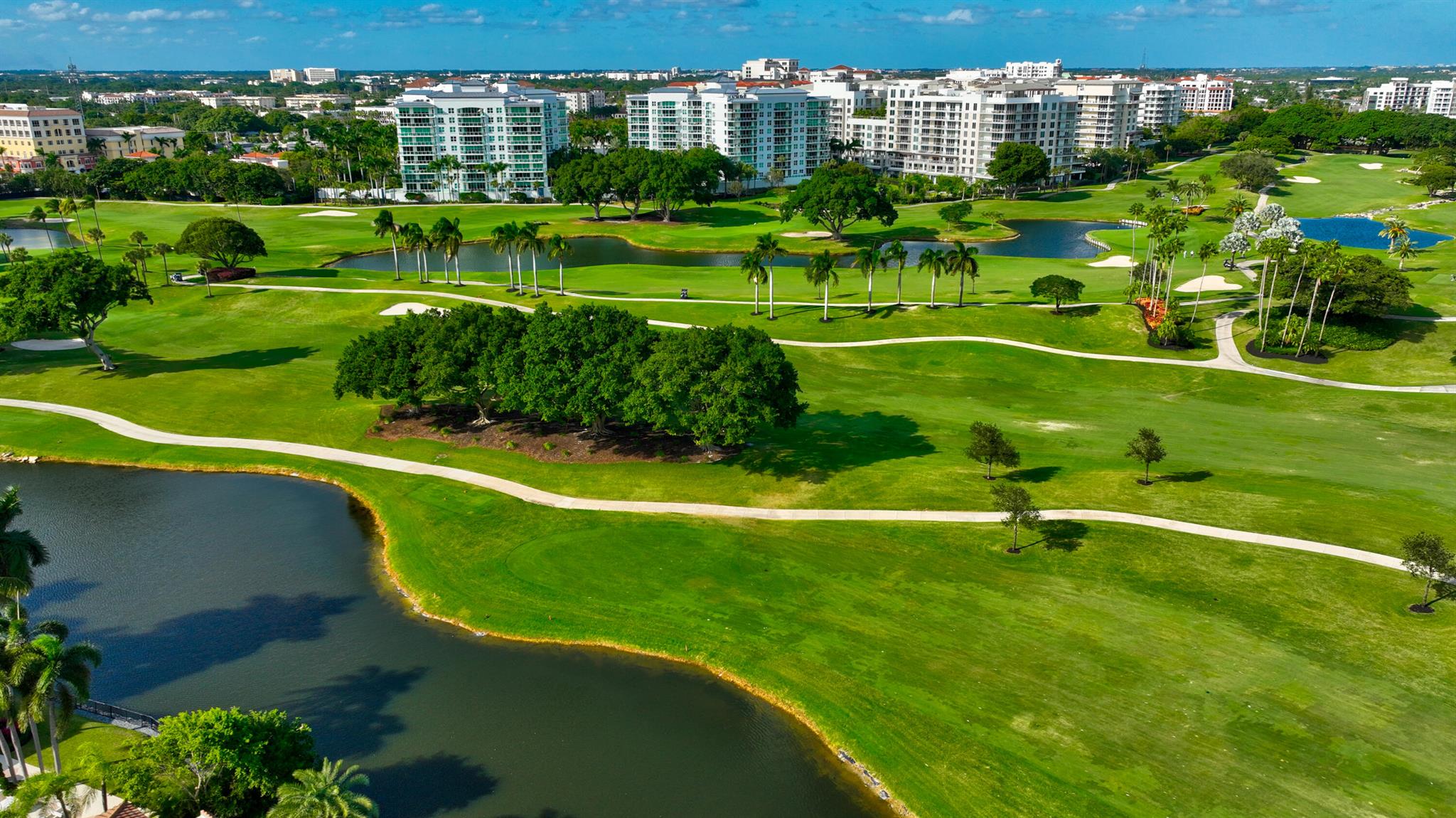 MIZNER LAKE ESTATES - Residential Lease