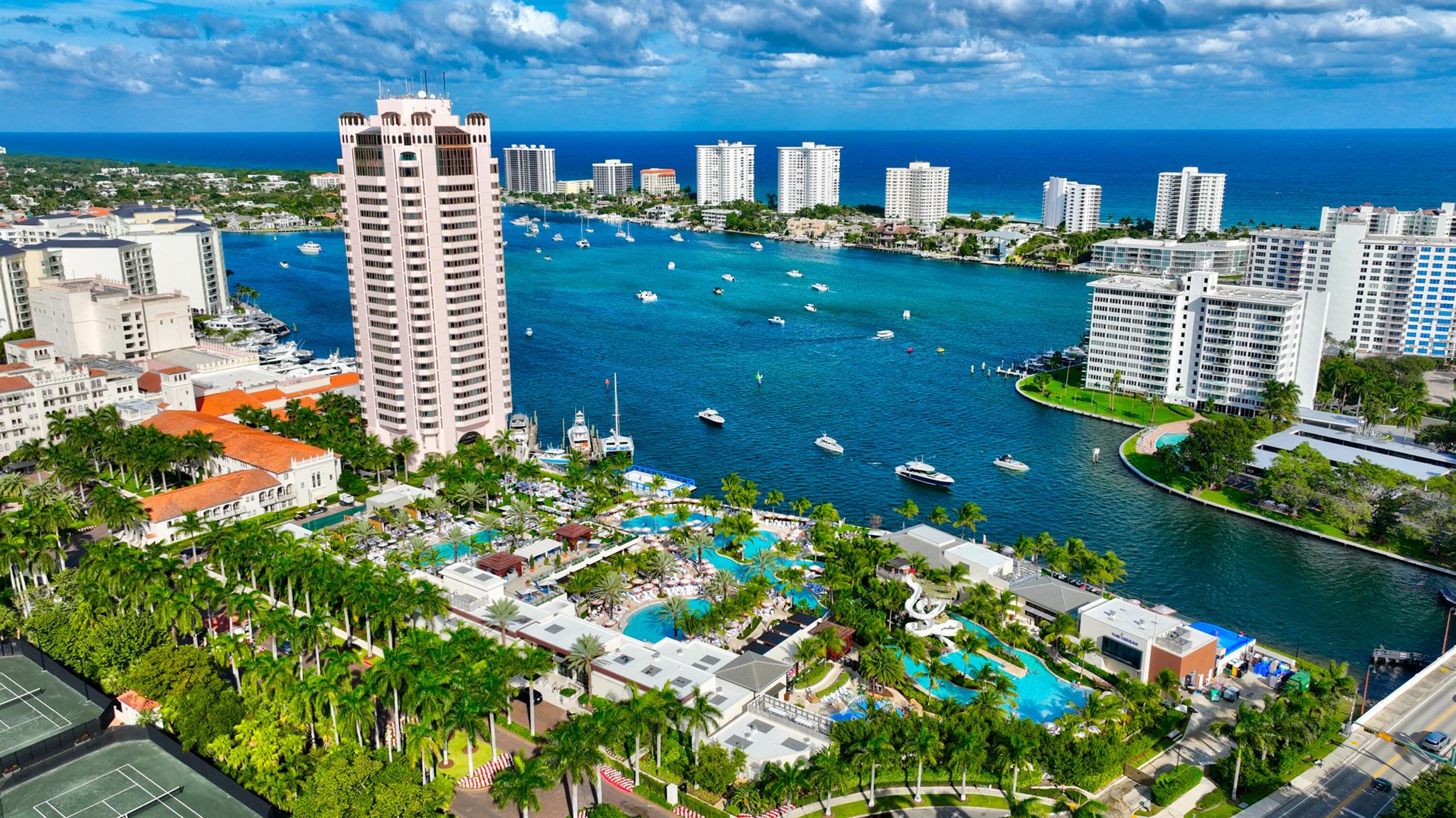 MIZNER LAKE ESTATES - Residential Lease