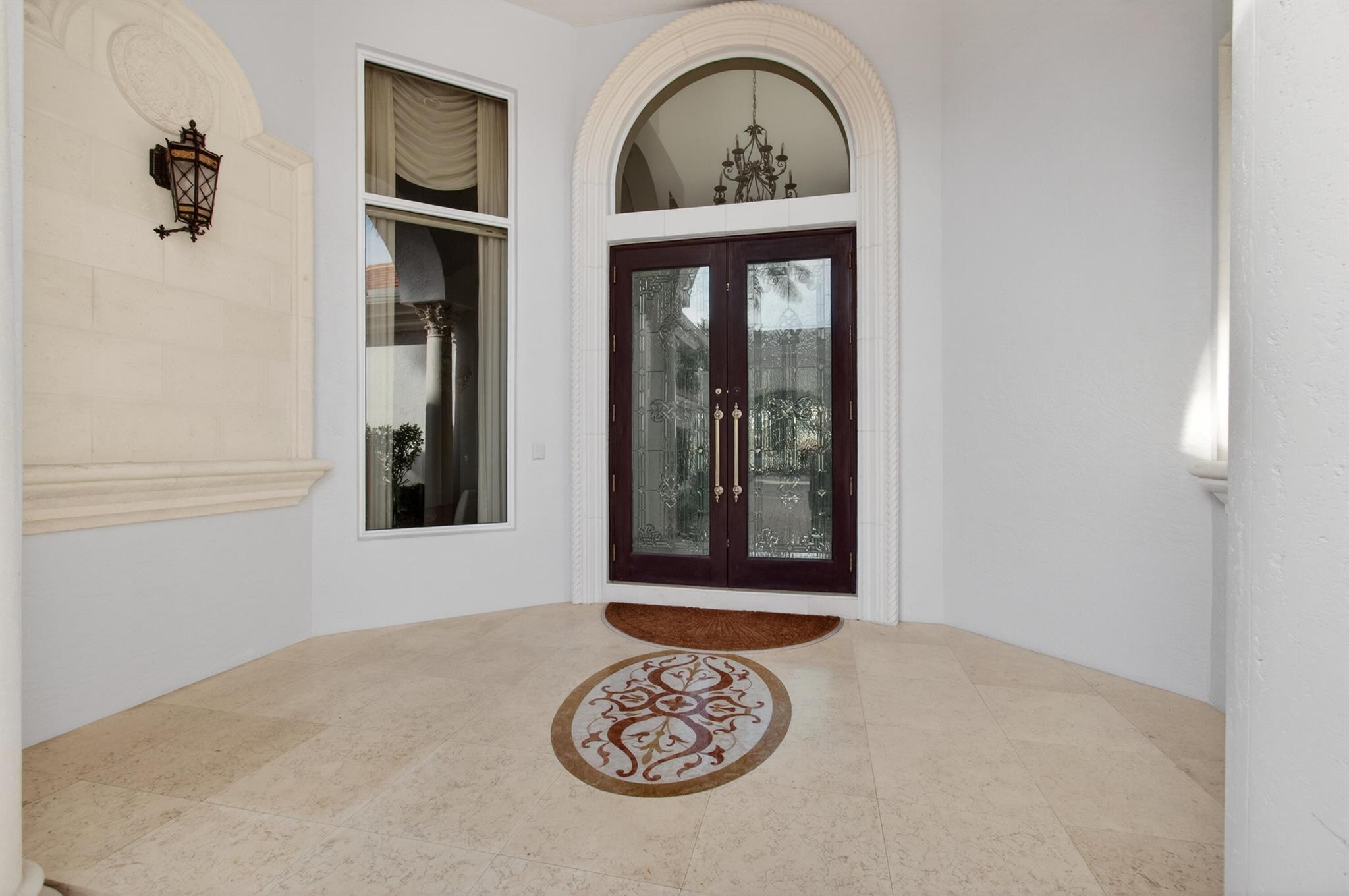 MIZNER LAKE ESTATES - Residential Lease