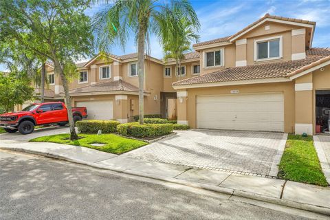 15830 SW 12th St Pembroke Pines FL 33027