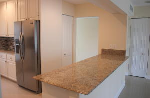 RIVERBEND CONDO - Residential