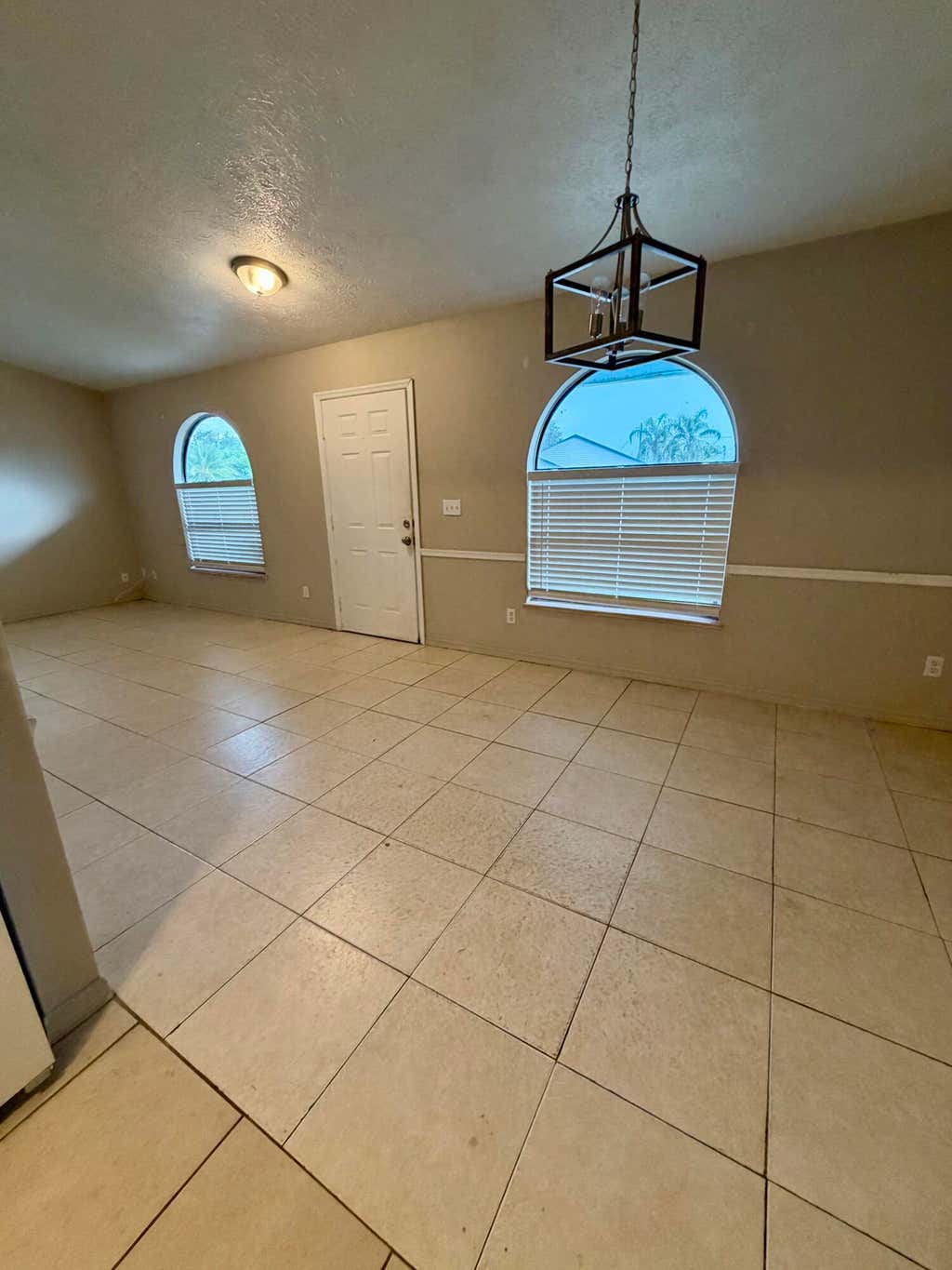 Photo of 5205 SE Primrose Way, Stuart, FL 34997 (MLS # B26061186)